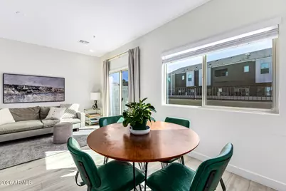 2265 W Echo Lane, Phoenix, AZ 85021 - Photo 9