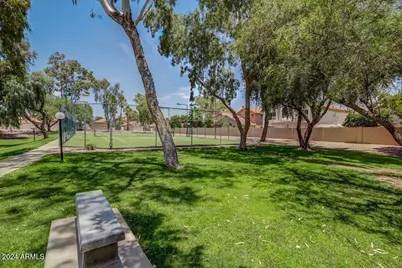 8817 E Dahlia Drive, Scottsdale, AZ 85260 - Photo 19