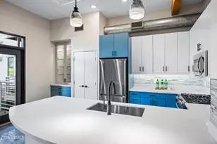 914 E Osborn Rd, Phoenix, AZ 85014 - Photo 9