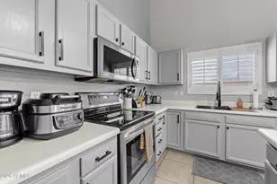 1687 W Encinas St, Gilbert, AZ 85233 - Photo 9