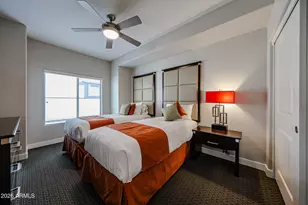 5450 E Deer Valley Dr, Phoenix, AZ 85054 - Photo 15