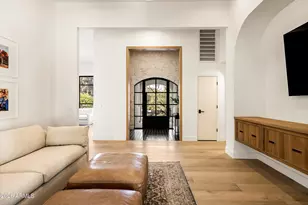 4431 E Sunset Dr, Phoenix, AZ 85028 - Photo 7