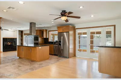 8643 E Sandalwood Drive, Scottsdale, AZ 85250 - Photo 7