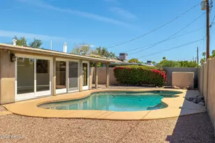 8643 E Sandalwood Dr, Scottsdale, AZ 85250 - Photo 35