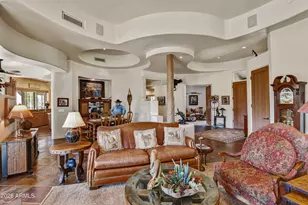 7337 E Whitethorn Cir, Scottsdale, AZ 85266 - Photo 11