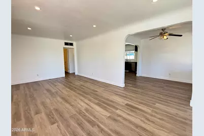 102 W 8th Place, Mesa, AZ 85201 - Photo 3