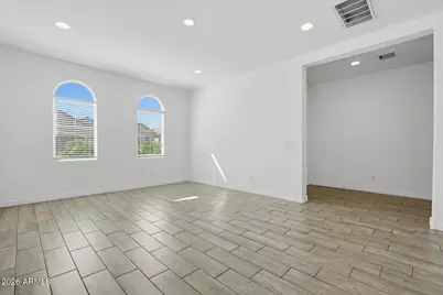 2542 W Pecan Road, Phoenix, AZ 85041 - Photo 5