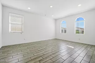 2542 W Pecan Rd, Phoenix, AZ 85041 - Photo 7