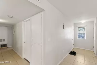 10026 W Riviera Drive, Sun City, AZ 85351 - Photo 15