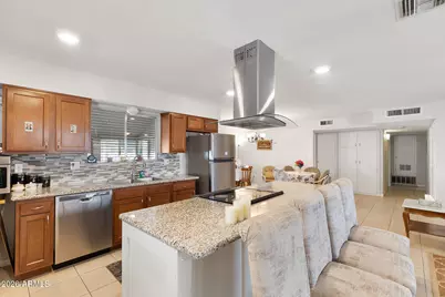 10026 W Riviera Drive, Sun City, AZ 85351 - Photo 21