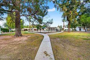 4816 E Earll Dr, Phoenix, AZ 85018 - Photo 37