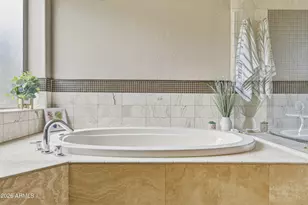 636 E Vermont Dr, Gilbert, AZ 85295 - Photo 29