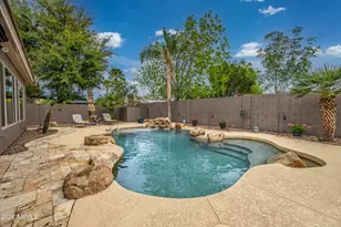 636 E Vermont Dr, Gilbert, AZ 85295 - Photo 43