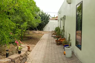 20 E Bethany Home Rd, Phoenix, AZ 85012 - Photo 29
