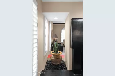 10460 E Fanfol Lane, Scottsdale, AZ 85258 - Photo 11