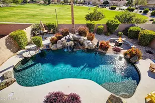 247 W Oxford Ln, Gilbert, AZ 85233 - Photo 9