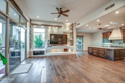 9671 E Monument Drive, Scottsdale, AZ 85262 - Photo 23