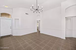 526 S Labelle St, Mesa, AZ 85208 - Photo 7