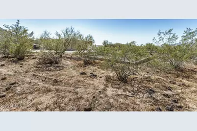 2244 E Cavalry Road, New River, AZ 85087 - Photo 35