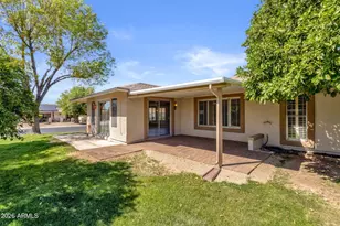 19041 N Lakeforest Dr, Sun City, AZ 85373 - Photo 41