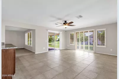 19041 N Lake Forest Drive, Sun City, AZ 85373 - Photo 17