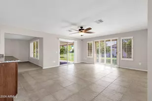 19041 N Lakeforest Dr, Sun City, AZ 85373 - Photo 17