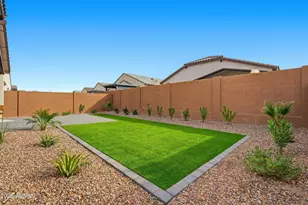 685 E Greenback Dr, San Tan Valley, AZ 85140 - Photo 27