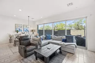 1912 W Kinfield Trail, Phoenix, AZ 85085 - Photo 19