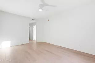 14000 N 94th St, Scottsdale, AZ 85260 - Photo 17