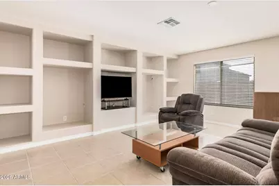 12363 W Turney Avenue, Avondale, AZ 85392 - Photo 9