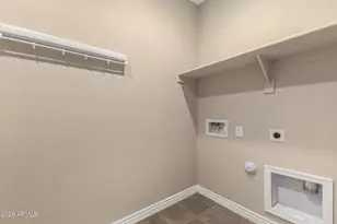 39725 N Hailey Ln, San Tan Valley, AZ 85140 - Photo 33