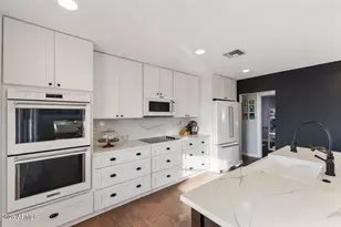 6820 North 23rd Pl, Phoenix, AZ 85016 - Photo 13