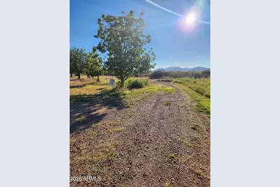 4901 W Churella Trail, McNeal, AZ 85617 - Photo 3