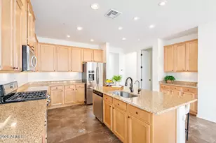 29007 N 120th Dr, Peoria, AZ 85383 - Photo 9
