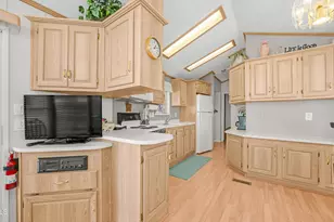 4 Orecart Dr, Apache Junction, AZ 85119 - Photo 9