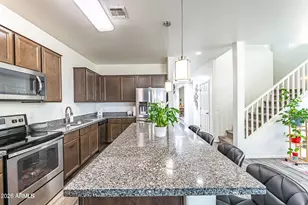 8924 N 102nd Ln, Peoria, AZ 85345 - Photo 15