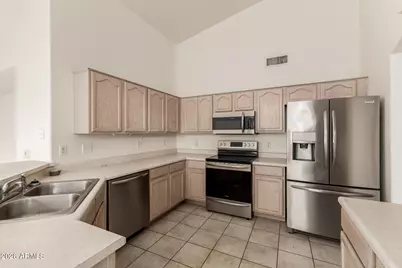 5648 E Holmes Avenue, Mesa, AZ 85206 - Photo 15