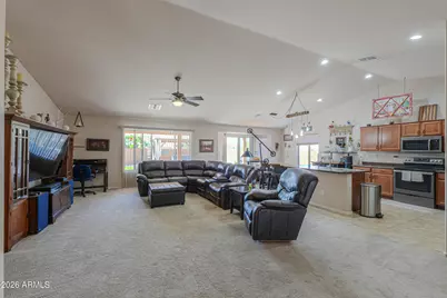 1243 W Castle Drive, Casa Grande, AZ 85122 - Photo 7