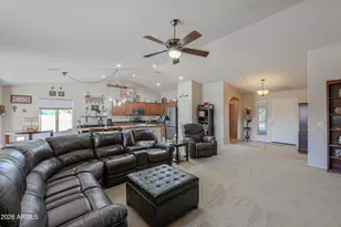 1243 W Castle Dr, Casa Grande, AZ 85122 - Photo 9