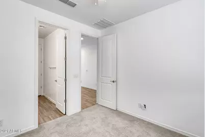 13329 W Lariat Lane, Peoria, AZ 85383 - Photo 5