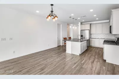 13329 W Lariat Lane, Peoria, AZ 85383 - Photo 17