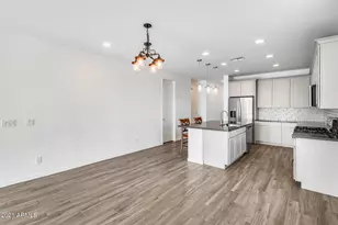 13329 W Lariat Ln, Peoria, AZ 85383 - Photo 17