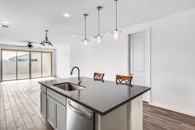 13329 W Lariat Lane, Peoria, AZ 85383 - Photo 15