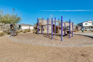 13329 W Lariat Ln, Peoria, AZ 85383 - Photo 33