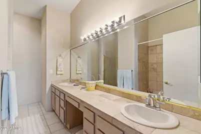 16020 E Sunflower Drive #201, Fountain Hills, AZ 85268 - Photo 19