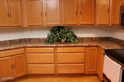 17202 N 66th Drive, Glendale, AZ 85308 - Photo 9