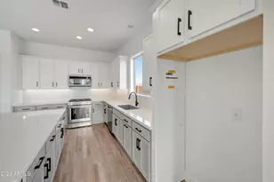 2409 E Amfissa Dr, San Tan Valley, AZ 85140 - Photo 7