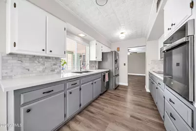 4503 W Laurie Lane, Glendale, AZ 85302 - Photo 19