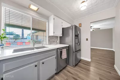 4503 W Laurie Lane, Glendale, AZ 85302 - Photo 17