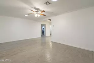 4208 E Wilshire Dr, Phoenix, AZ 85008 - Photo 7